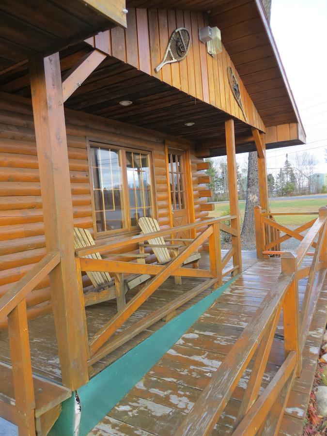 Nine Pine Cottage Miramichi Ngoại thất bức ảnh